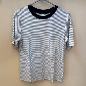 NWT Striped Short-Sleeve Crewneck T-Shirt